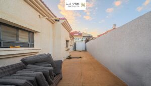 וילה למכירה במושב שיבולים (3)